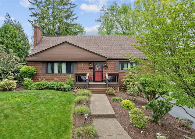 Property at 3226 Arapahoe Rd, Bethel Park, PA 15241, 4 beds, 2.5 baths
