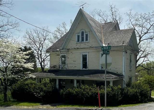 Property at 424 W Main St, Stoystown Boro, PA 15563, 3 beds, 1.5 baths