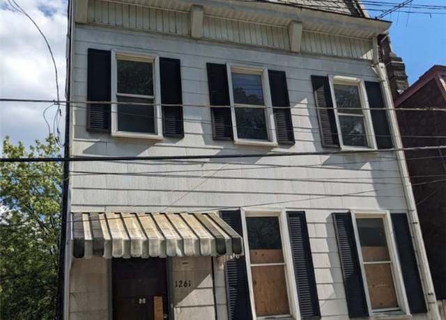 Property at 1261 High St, Spring Hill, PA 15212, 4 beds, 2 baths