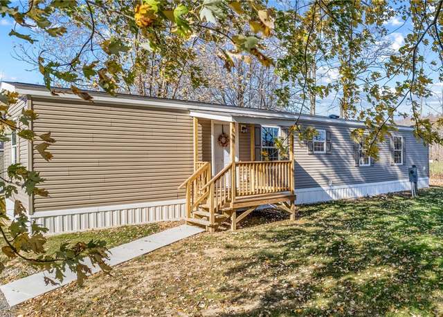 Property at 69 S Summit Rd #106, West Salem Twp, PA 16125, 2 beds, 2 baths