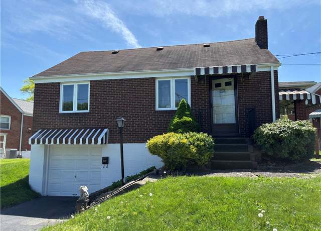 Property at 3200 Oakland Dr, Liberty Boro, PA 15133, 3 beds, 1.5 baths