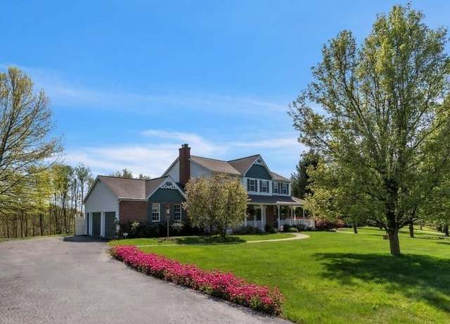 Property at 204 Salt Works Rd, Lancaster Twp, PA 16037, 4 beds, 3.5 baths