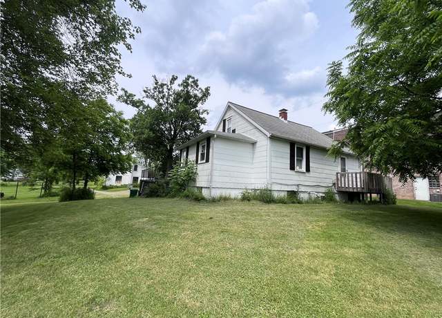Property at 275 S Duffy Rd, Twp Of But Sw, PA 16001, 3 beds, 2.5 baths