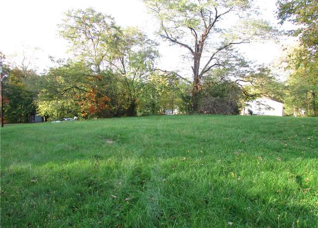 Property at 301 Oak Ave, Elizabeth, PA 15037