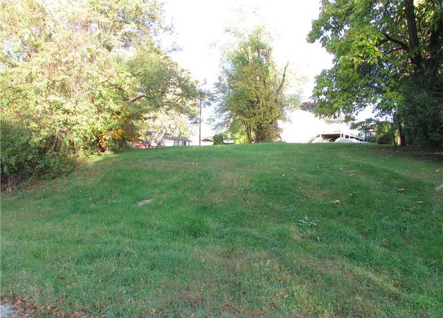 Property at 301 Oak Ave, Elizabeth, PA 15037
