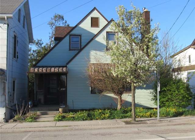 Property at 1614 W Pitt St, Jennerstown Boro, PA 15547, 3 beds, 1.5 baths