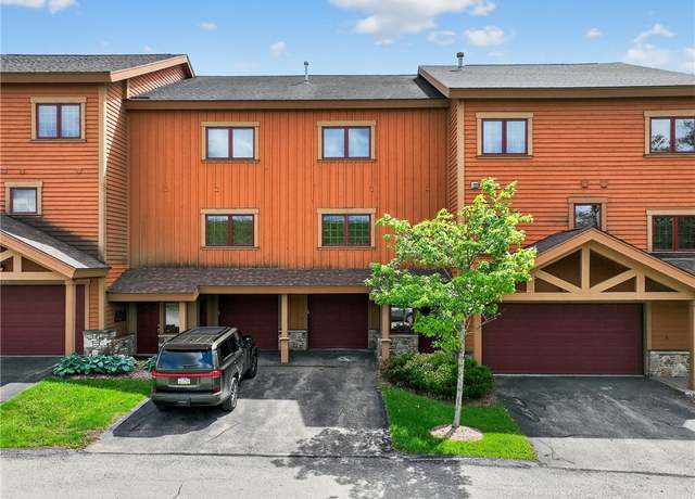 Property at 116 Lakeside Trl, Seven Springs Resort, PA 15622, 3 beds, 3.5 baths
