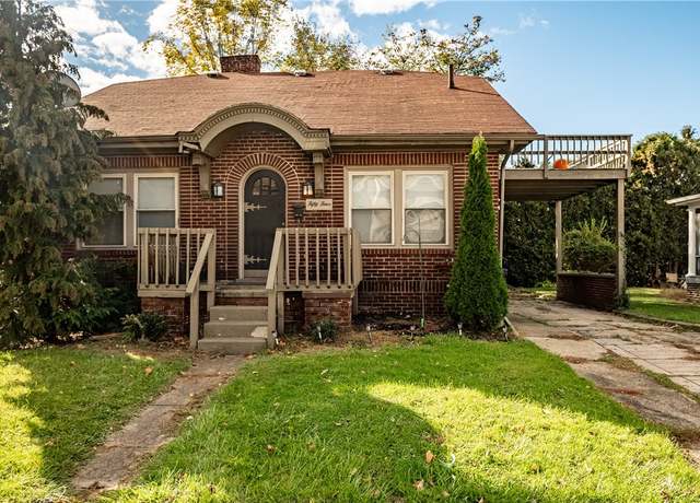 Property at 54 Buhl Ct, Sharon, PA 16146