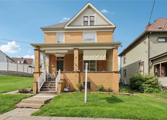 Property at 726 Grant Ave, Irwin, PA 15642, 4 beds, 1.5 baths