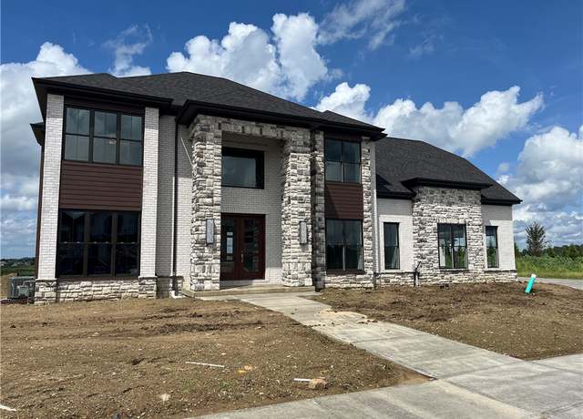 Property at 218 Loganbridge Dr, Peters Twp, PA 15367, 5 beds, 5.5 baths