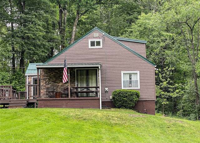 Property at 141 Minich Rd, Center Twp - But, PA 16001, 3 beds, 1 bath