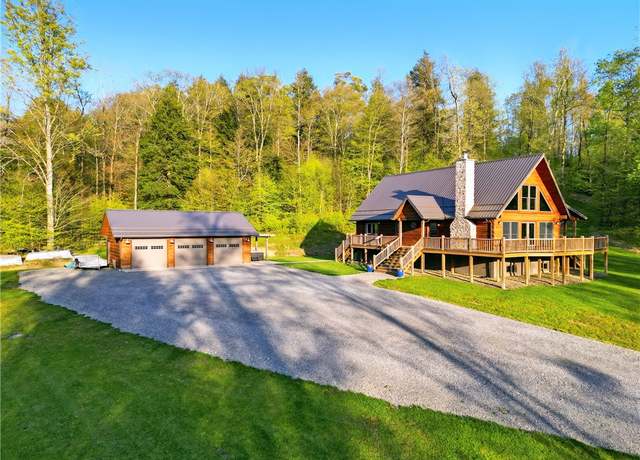 Property at 500 Seneca Hemlock Rd, Rockland Twp, PA 16374, 3 beds, 3.5 baths