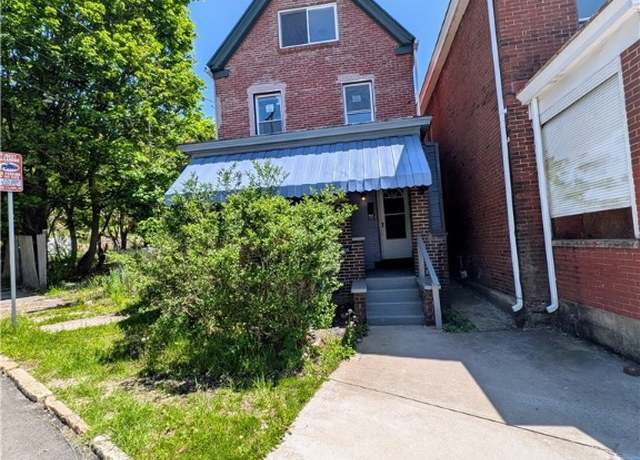 Property at 1514 N Lang Ave, Lincoln-larimer, PA 15208, 4 beds, 1.5 baths