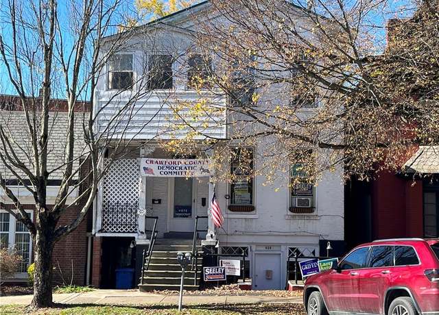 Property at 926 Diamond Sq, Meadville City, PA 16335, 2 beds, 3 baths