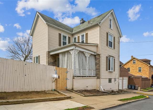 Property at 735 Fifth, Trafford, PA 15085, 3 beds, 1 bath