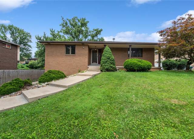 Property at 12219 Roth Dr, North Huntingdon, PA 15642, 5 beds, 3.5 baths