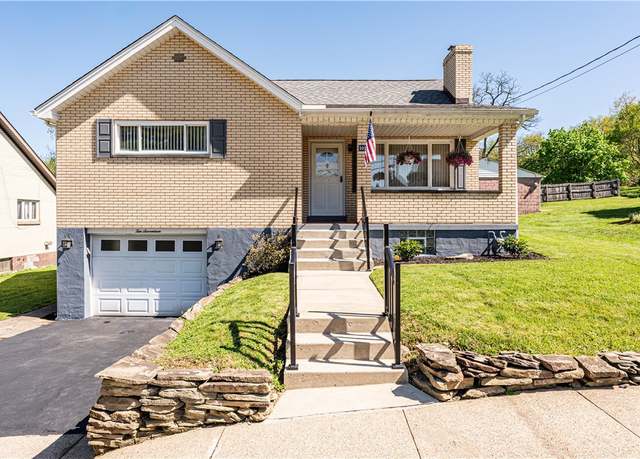 Property at 1017 Scott Ave, Jeannette, PA 15644, 3 beds, 2 baths