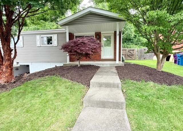 Property at 705 De Haviland Dr, Plum Boro, PA 15239, 4 beds, 1.5 baths