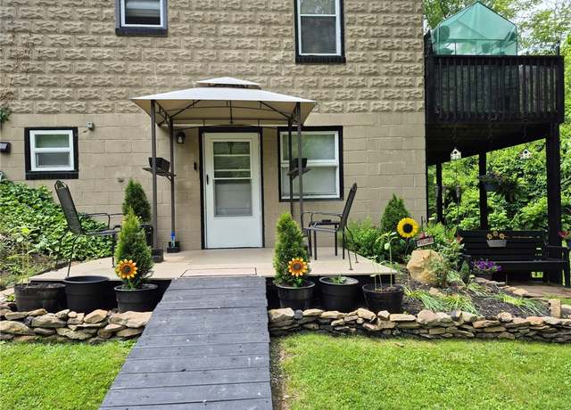 Property at 354 Franklin Hill Rd, Kittanning Twp, PA 16201, 3 beds, 1.5 baths