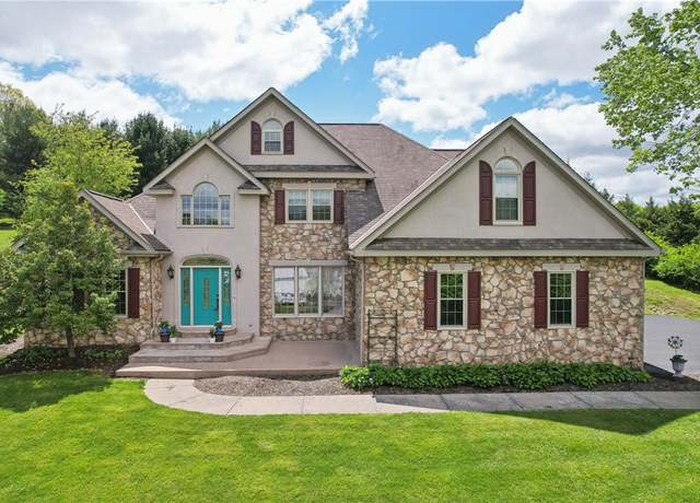 Property at 358 W Jefferson Rd, Jefferson Twp - But, PA 16002, 5 beds, 3.5 baths