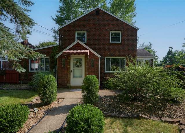 Property at 100 Oak Ave, Penn Hills, PA 15235, 3 beds, 1.5 baths