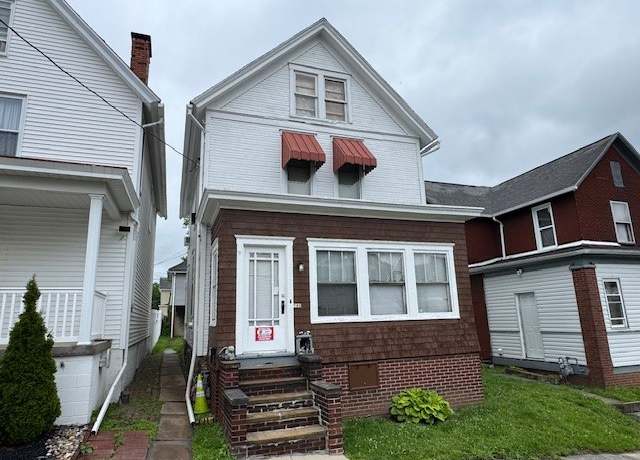 Property at 705 Green St, Southwest Greensburg, PA 15601, 3 beds, 3 baths