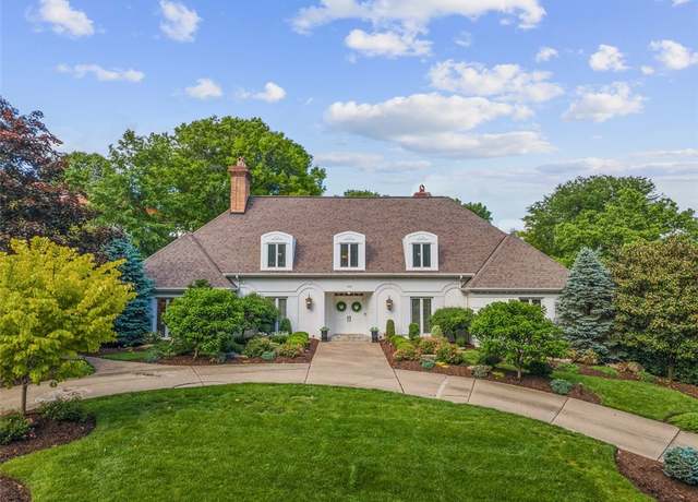 Property at 152 Devonwood Dr, Upper St. Clair, PA 15241, 5 beds, 5 baths