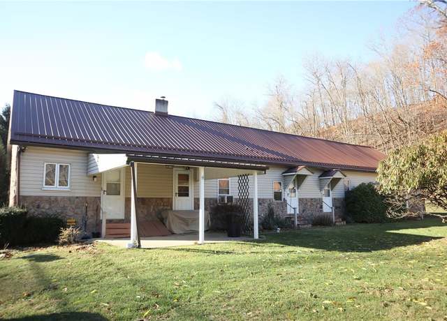 Property at 497 Pike Run Dr, W Pike Run Twp, PA 15427, 3 beds, 1 bath