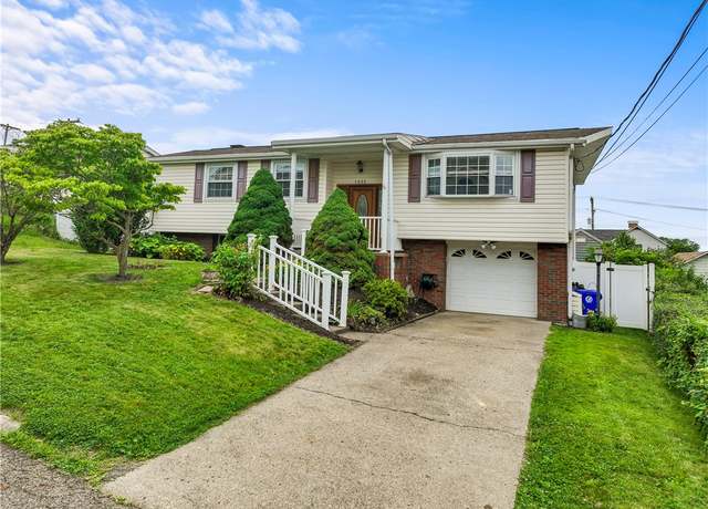 Property at 1032 Grove St, Monaca, PA 15061, 3 beds, 2 baths