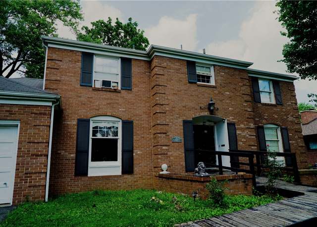 Property at 307 E Clen Moore Blvd, New Castle/2nd, PA 16105, 4 beds, 2.5 baths