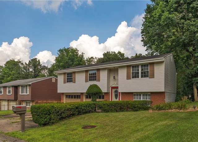 Property at 962 Cedarwood, Penn Hills, PA 15235, 3 beds, 1.5 baths