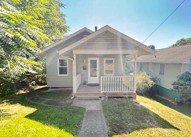 Property at 796 S Gray Ave, Collier Twp, PA 15017, 2 beds, 1.5 baths