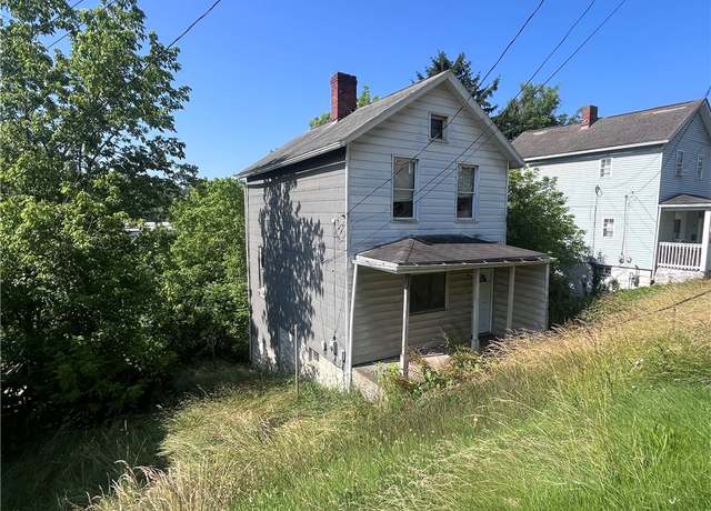 Property at 204 Bessemer Ave, Twp Of But Sw, PA 16045, 2 beds, 1 bath