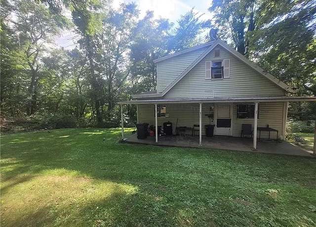 Property at 706 Penn Avenue Pl, New Brighton, PA 15066, 3 beds, 1 bath