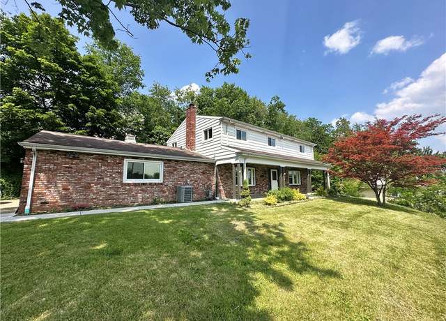 Property at 831 Ridge Ave, Jeannette, PA 15644, 4 beds, 2.5 baths