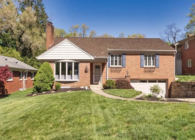 Property at 286 Twin Hills Dr, Mt. Lebanon, PA 15216, 4 beds, 2.5 baths