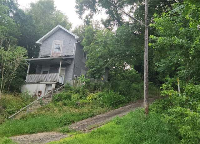 Property at 238 Shadyside Ave, New Castle/4th, PA 16101, 4 beds, 1.5 baths