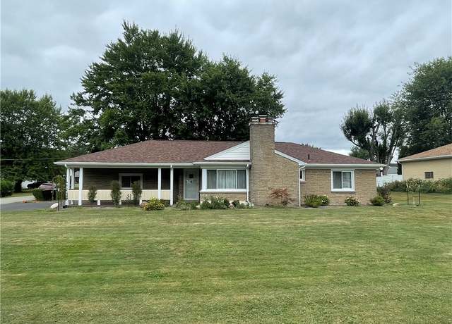 Property at 110 Ellis Ave, Hermitage, PA 16148, 3 beds, 2 baths