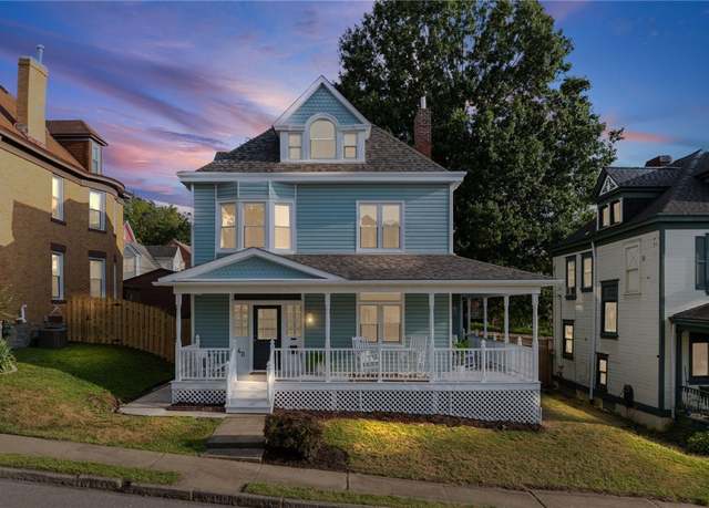 Property at 40 Walnut St, Crafton, PA 15205, 6 beds, 4 baths