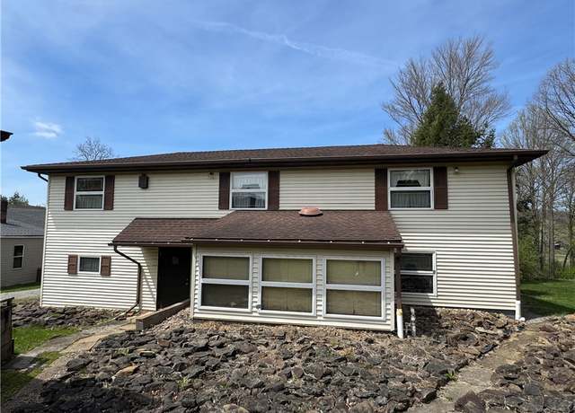 Property at 231 Pine Run Church Rd, Washington Twp - Wml, PA 15613, 3 beds