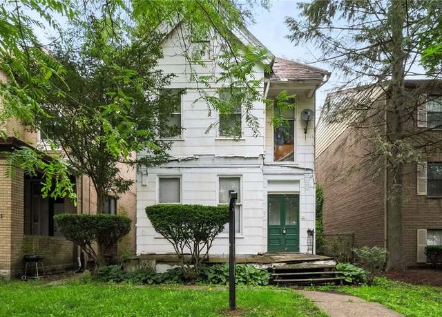 Property at 515 Kelly Ave, Wilkinsburg, PA 15221, 3 beds, 1 bath