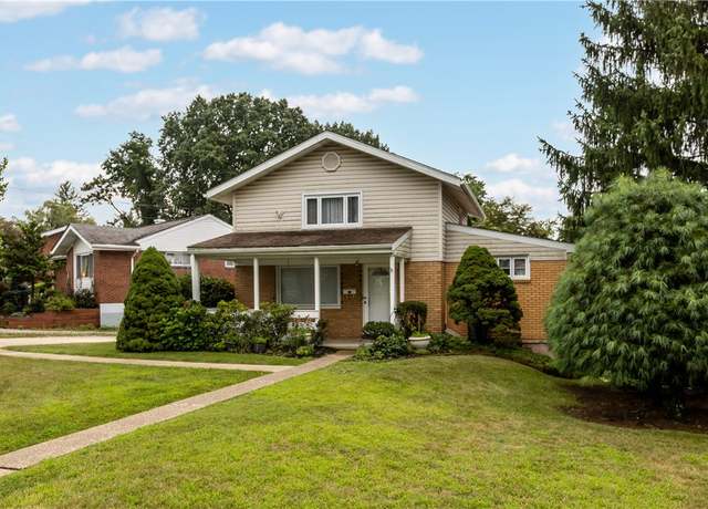 Property at 399 Princeton Dr, Penn Hills, PA 15235, 3 beds, 1.5 baths