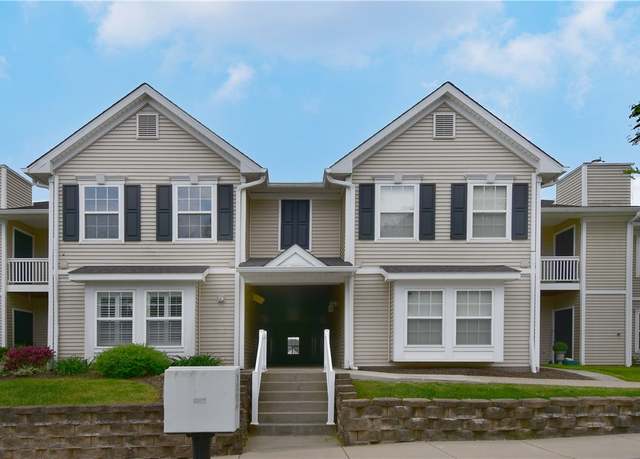 Property at 1201 Lenox Oval, Ross Twp, PA 15237, 3 beds, 2 baths