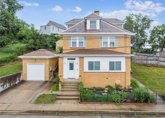 Property at 701 Cowan Ave, Jeannette, PA 15644, 4 beds, 1.5 baths