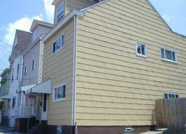 Property at 5632 Donson Way, Lawrenceville, PA 15201, 4 beds, 2 baths
