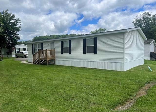 Property at 30 Jefferson Ests, Jefferson/mather, PA 15370, 3 beds, 1.5 baths