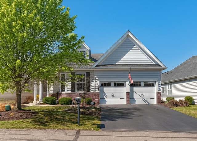Property at 261 Patriot Ln, Economy, PA 15042, 3 beds, 3 baths