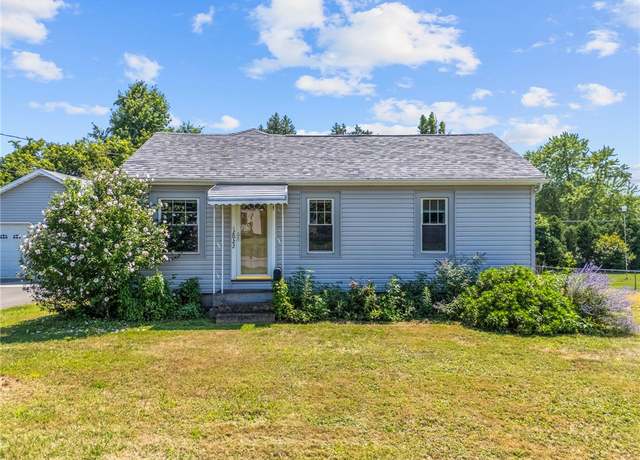 Property at 2022 Shadyside Dr, Hermitage, PA 16148, 2 beds, 1.5 baths