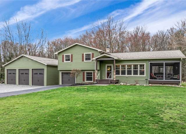 Property at 279 Elliott Rd, Wolf Creek Twp, PA 16127, 3 beds, 2 baths