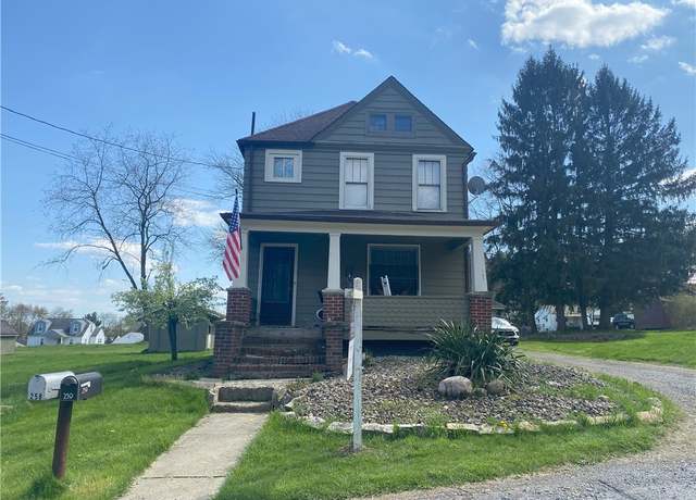 Property at 259 W Park St, Hermitage, PA 16148, 3 beds, 1.5 baths